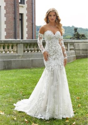 2405 Dionne Wedding Dress