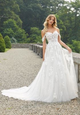 2406 Divina Wedding Dress