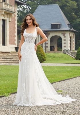 2416 Desdemonda Wedding Dress