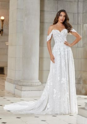 2423 Dorothea Wedding Dress