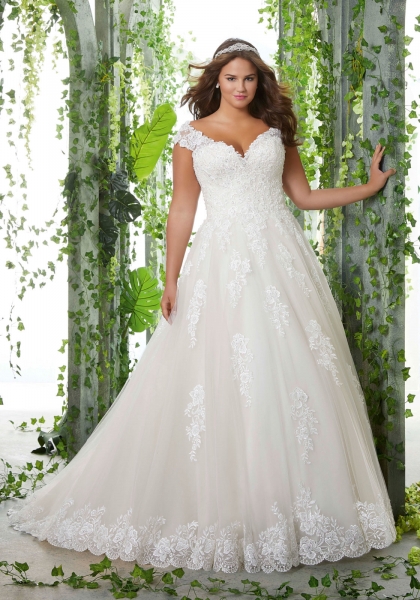 3254 PAMELA Wedding Dress