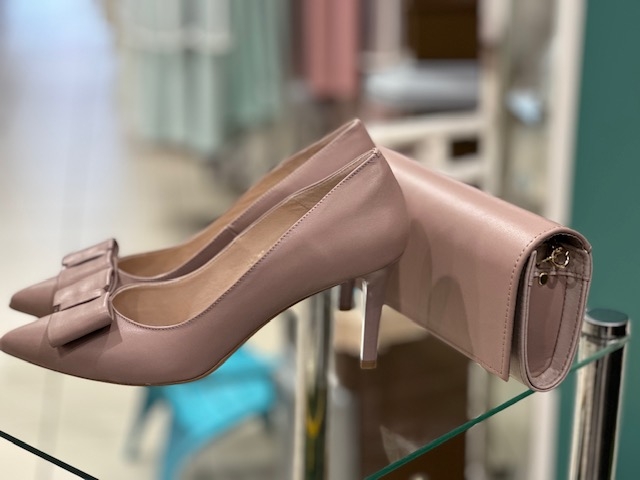 442 - Pink Shoe
