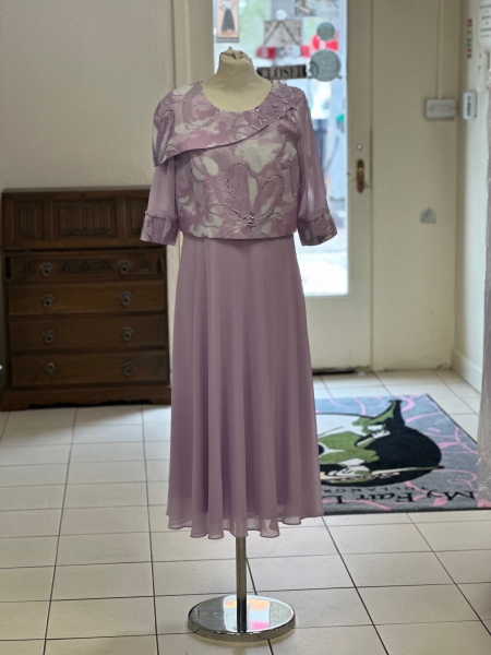 7365 - Lilac Suit