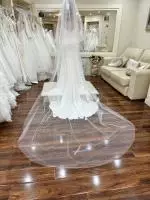 morilee-2501-veil-pearls