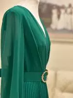 52066-emerald-dress-carla-ruiz-2
