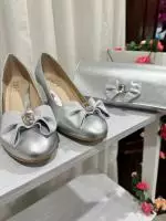 beth-emis-shoes-1