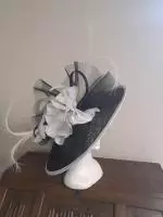 806-blavk-ivory-fascinator