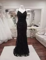 230910-black-dress