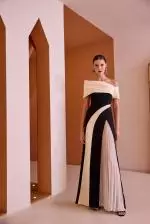 52546 Carla Ruiz 3 image