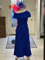 992409-2-veni-infantino-royal-dress