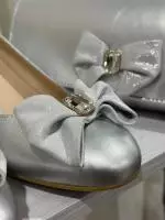 beth-emis-shoes-4
