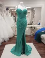 efn0068-green-debs-dress