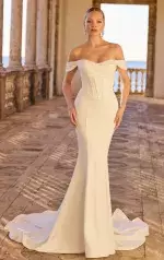 hurelia front